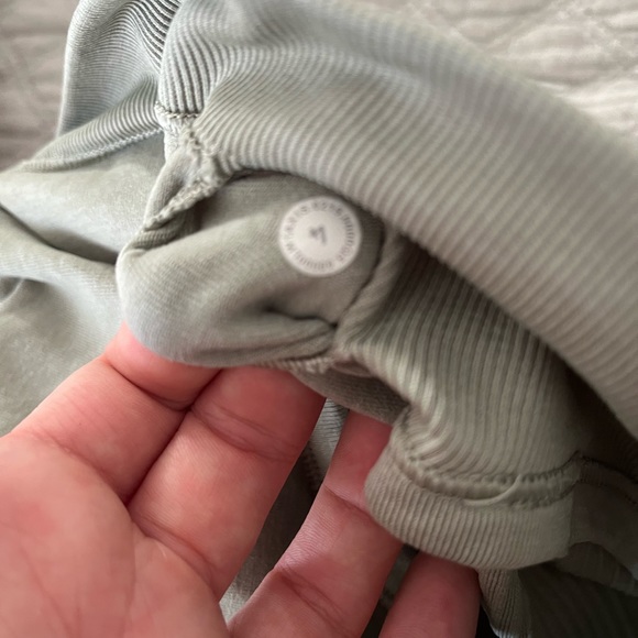 Lululemon tank top - Picture 3 of 3